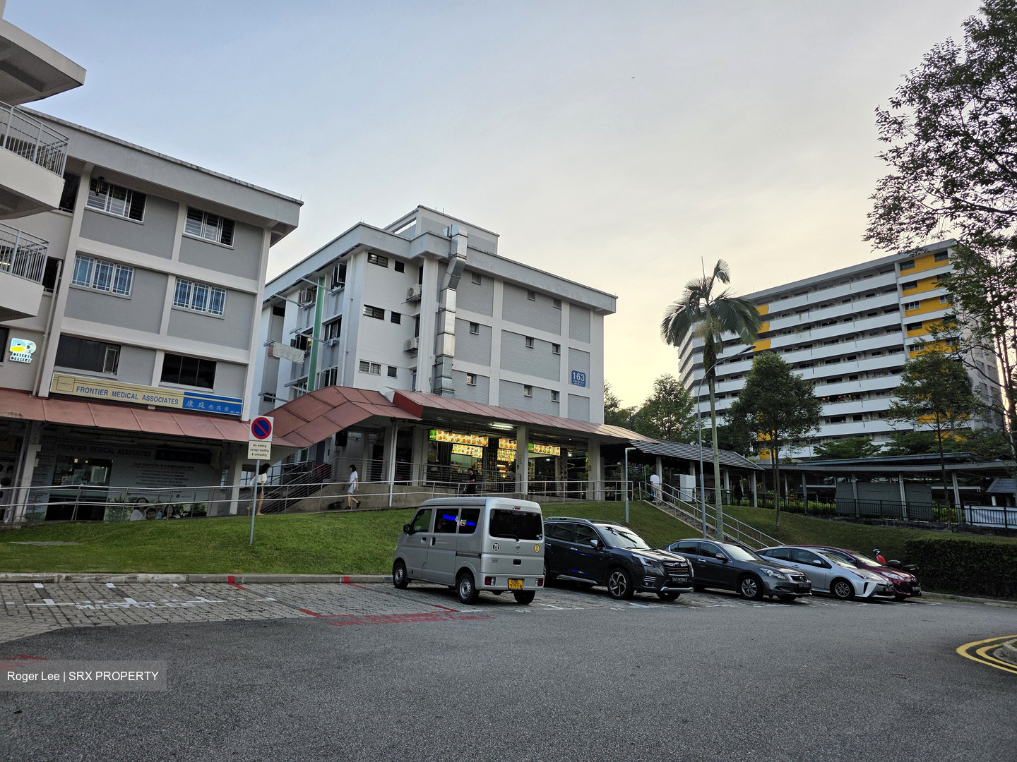 Mayflower Shopping & Food Centre (D20), Shop House #491403751